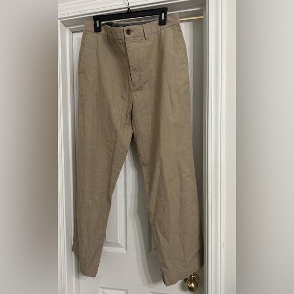 Banana Republic Mens Emerson chino fit pants are a size 36. - Picture 9 of 11